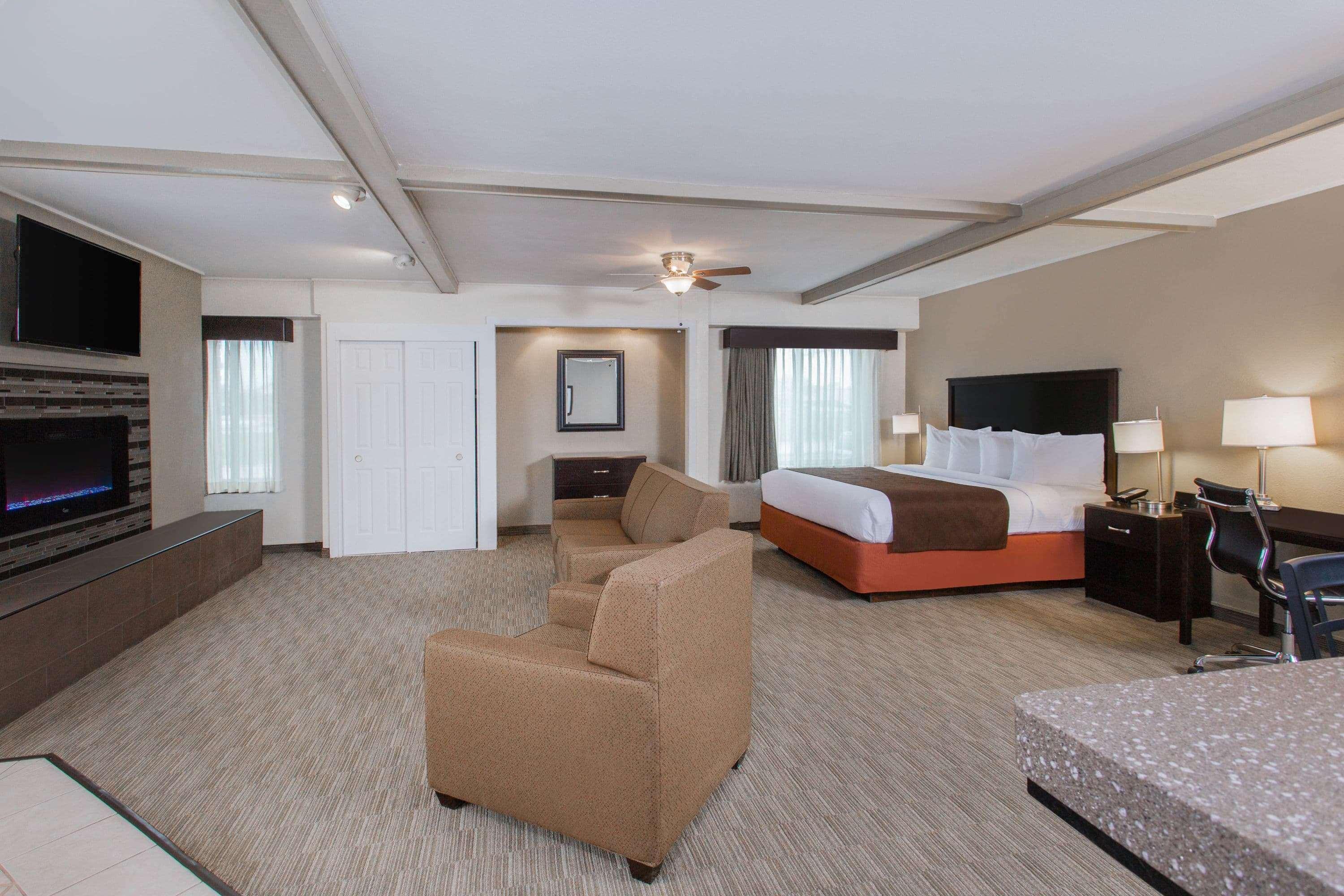 Americinn By Wyndham Janesville Εξωτερικό φωτογραφία